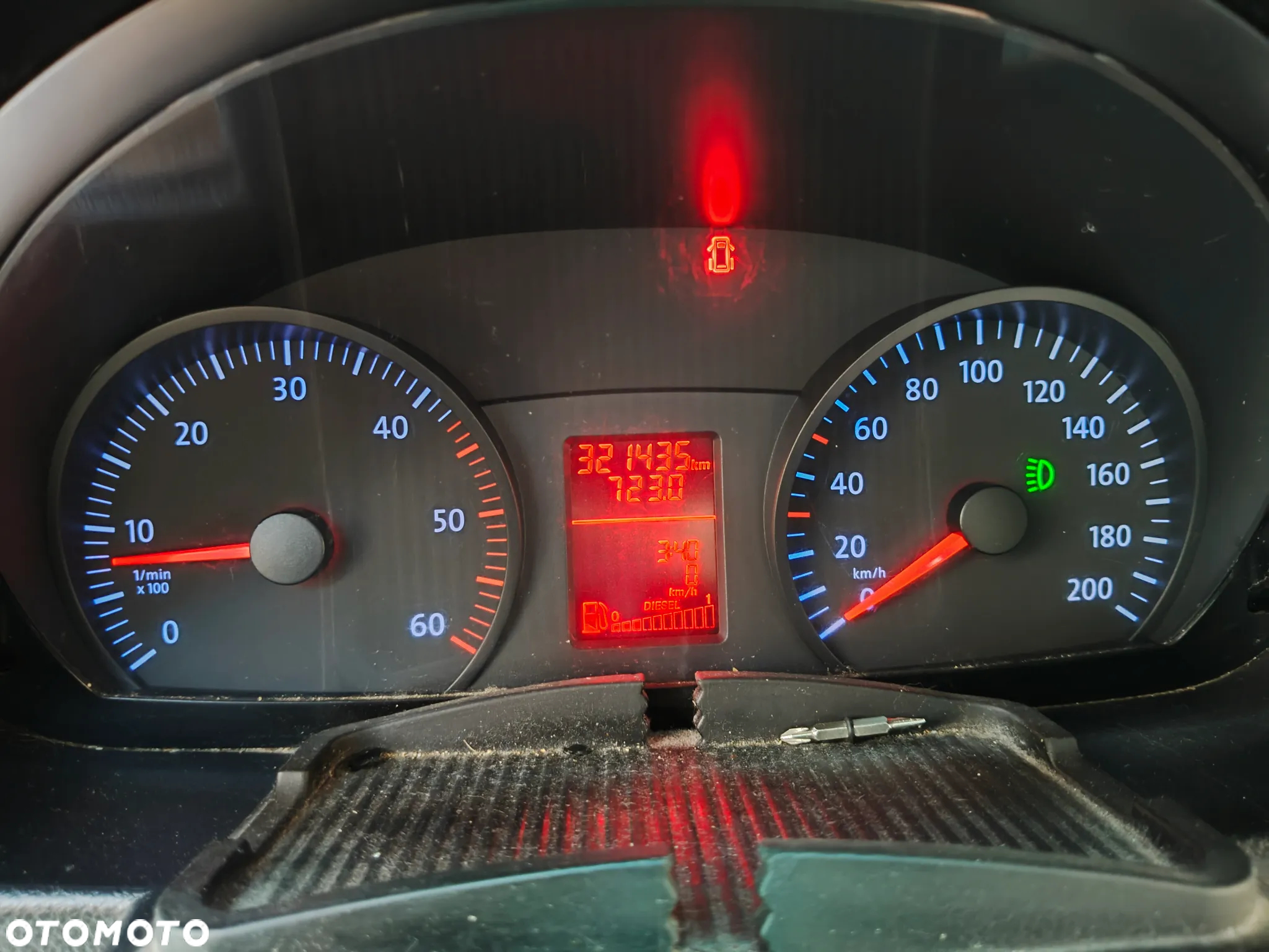 Volkswagen Crafter - 14