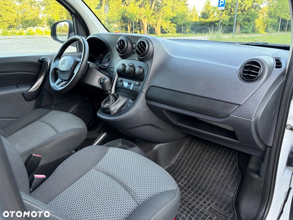 Mercedes-Benz Citan - 11