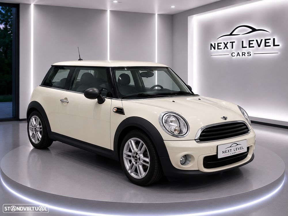 MINI 3 Portas Cooper D - 10
