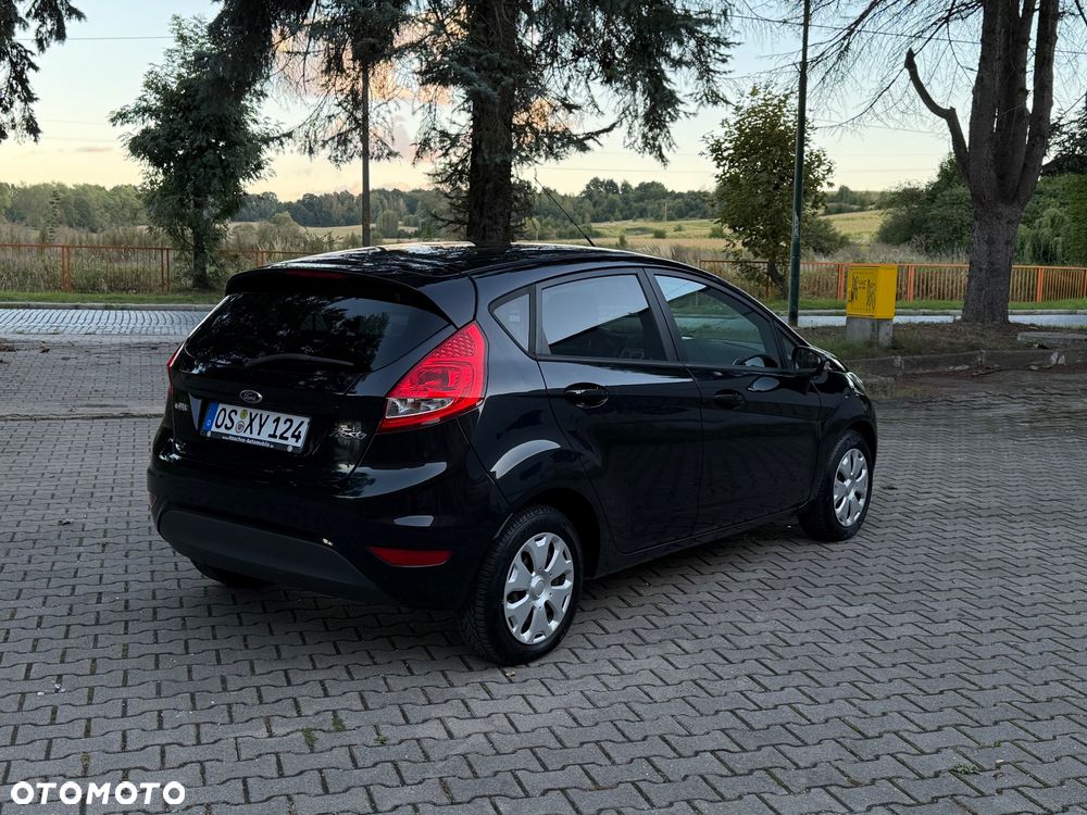 Ford Fiesta 1.3 Black Magic - 5