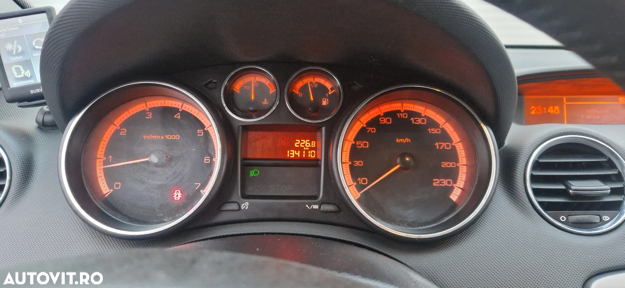 Peugeot 308 - 8