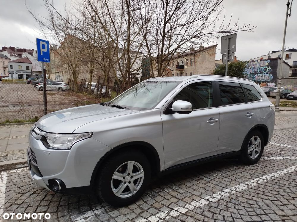Mitsubishi Outlander 2.2 DID Intense + 4WD - 1