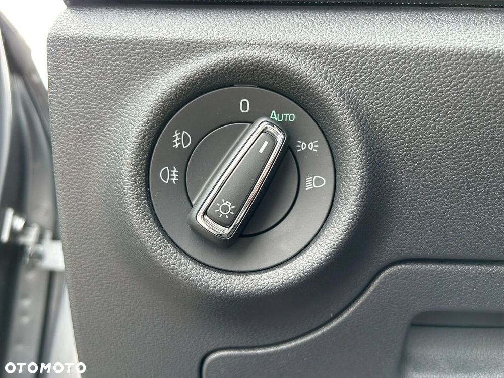 Skoda Kamiq 1.5 TSI Style DSG - 22