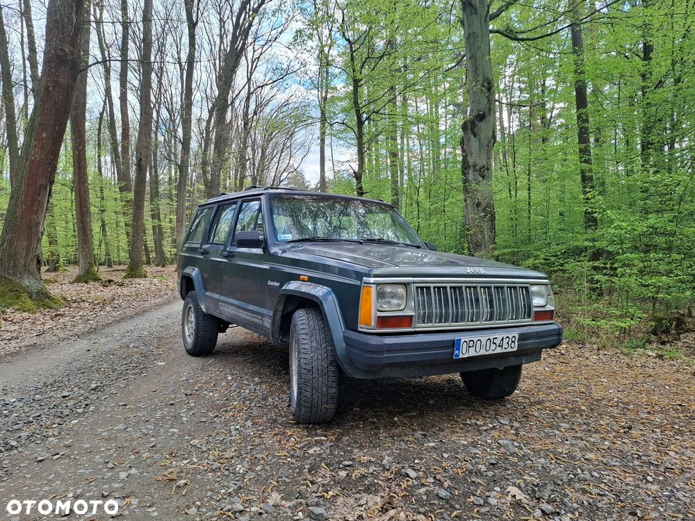 Jeep Cherokee 2.1 TD - 5
