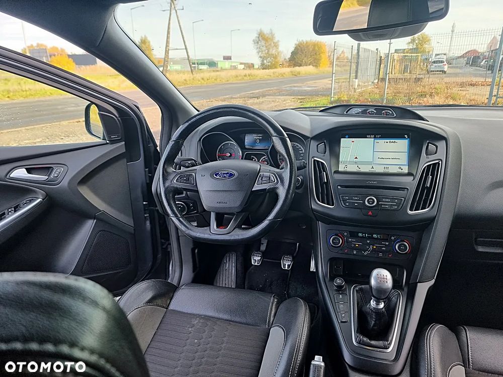 Ford Focus 2.0 TDCi ST-2 - 20