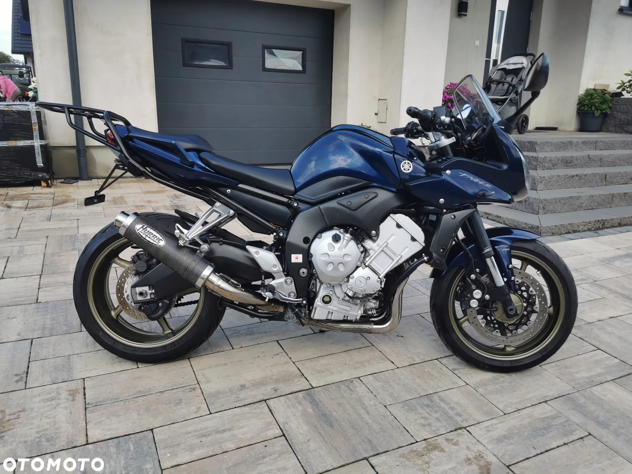 Yamaha FZ - 2