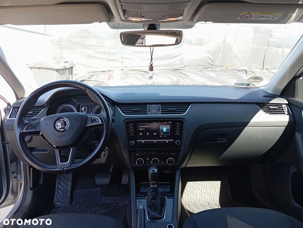 Skoda Octavia 2.0 TDI SCR Style DSG - 15