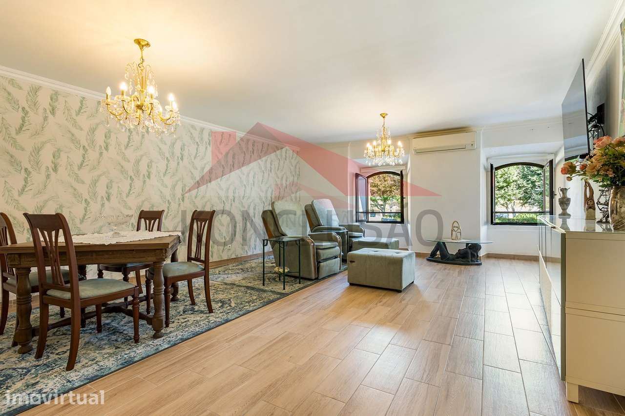 Moradia com Espaço Comercial - Alhandra - Grande imagem: 4/47