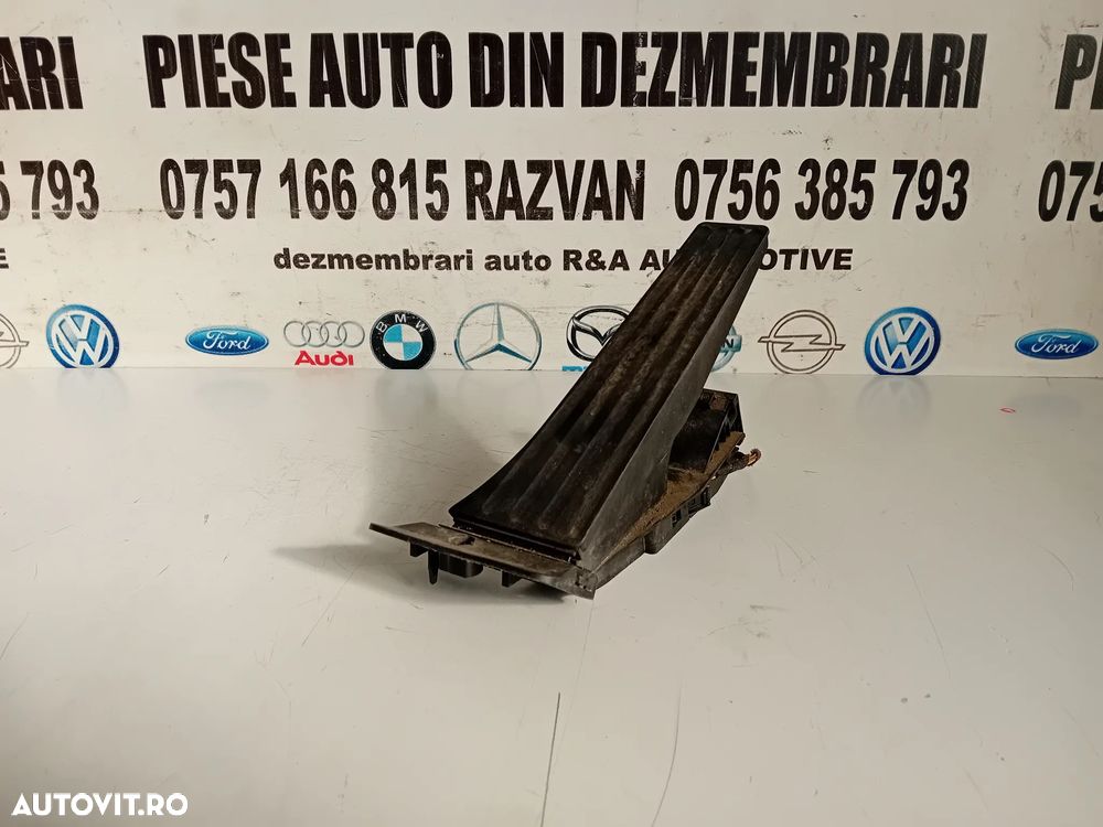 Pedala Acceleratie Bmw X3 F25 X4 f26 Automat 2010-2017 Cod 6852644 Volan Stanga - 2