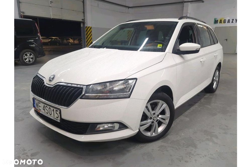 Skoda Fabia 1.0 TSI Ambition Plus - 1