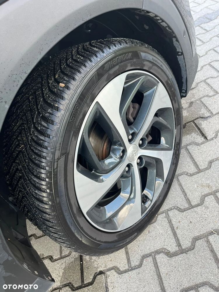 Hyundai Tucson 1.7 CRDI BlueDrive Comfort 2WD DCT - 19