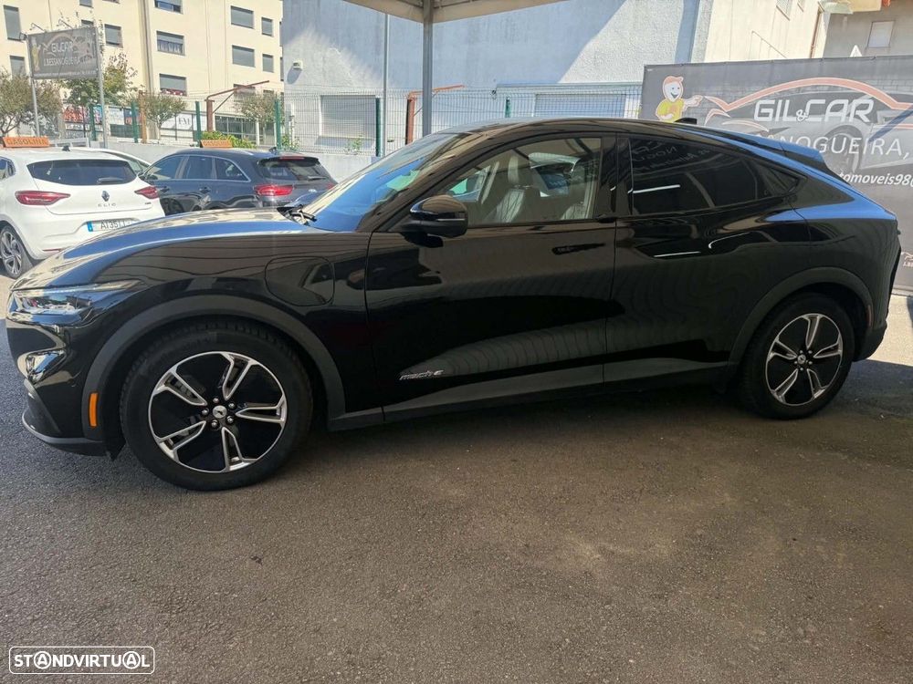 Ford Mustang Mach-E 75.7 kWh Premium AWD - 3