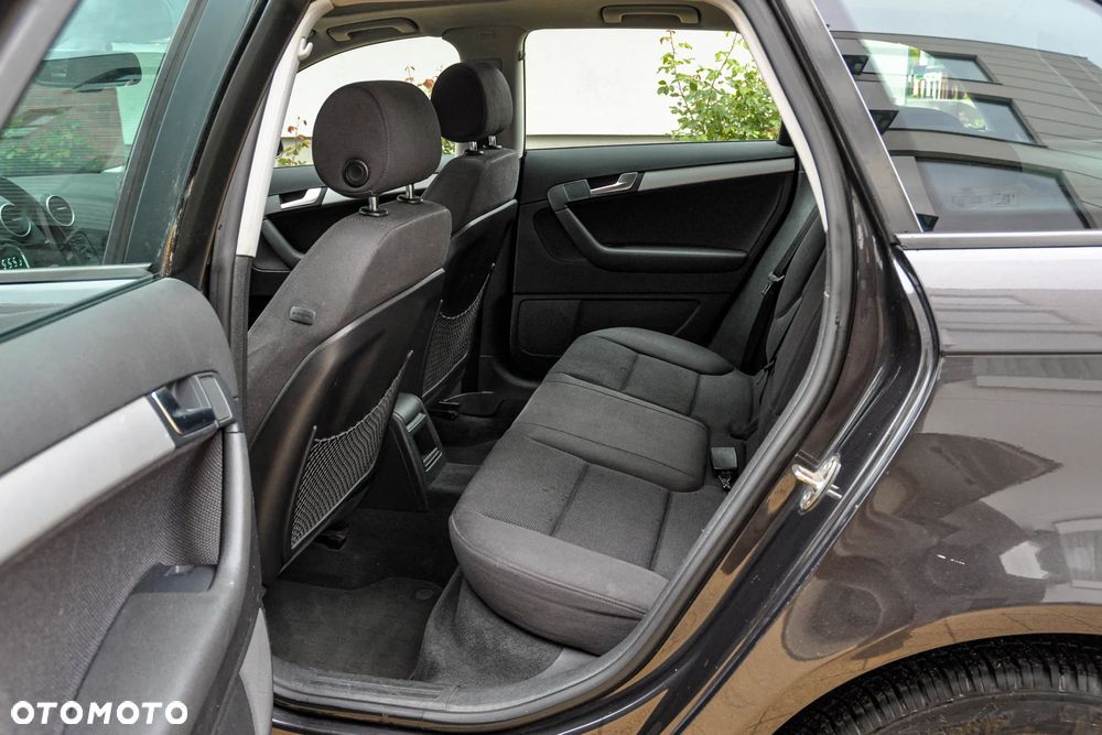 Audi A3 Sportback - 8