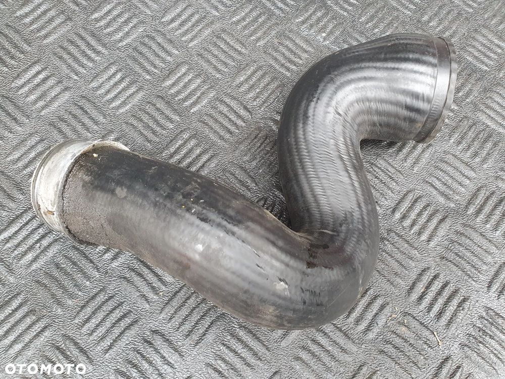 Przewód Kolanko Intercooler Passat AWT  1.8 TURBO - 3