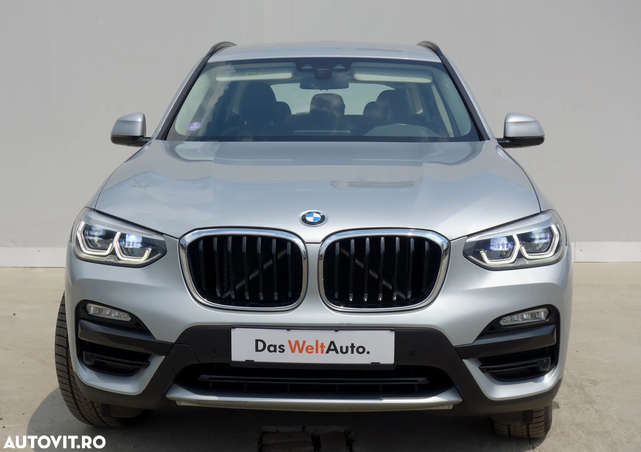 BMW X3 xDrive20i AT - 3