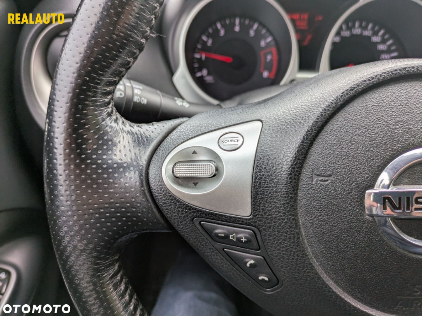 Nissan Juke - 12