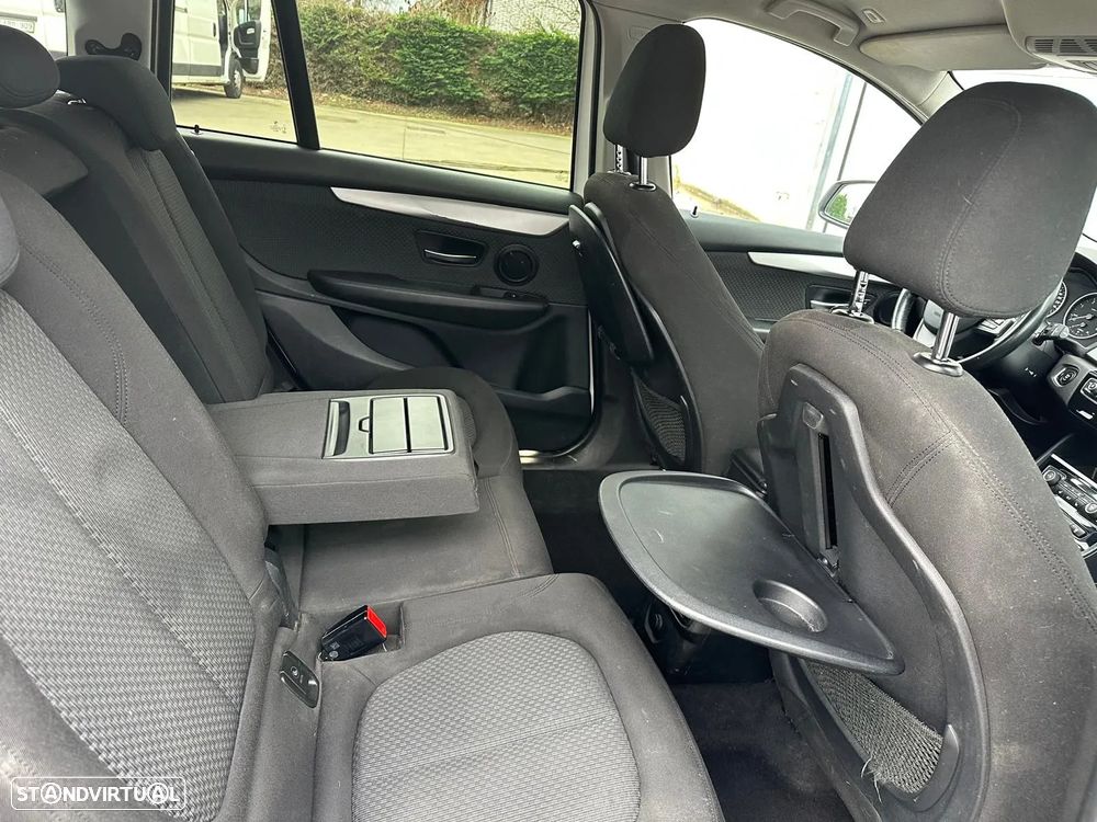 BMW 216 Gran Tourer d 7L Advantage - 12