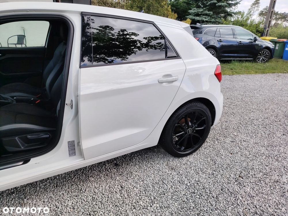 Audi A1 Sportback 35 TFSI S-Line S tronic - 11