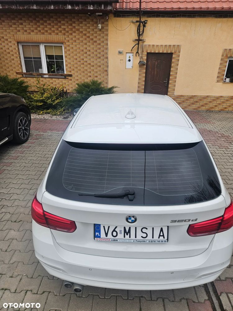 BMW Seria 3 320d Efficient Dynamics - 3