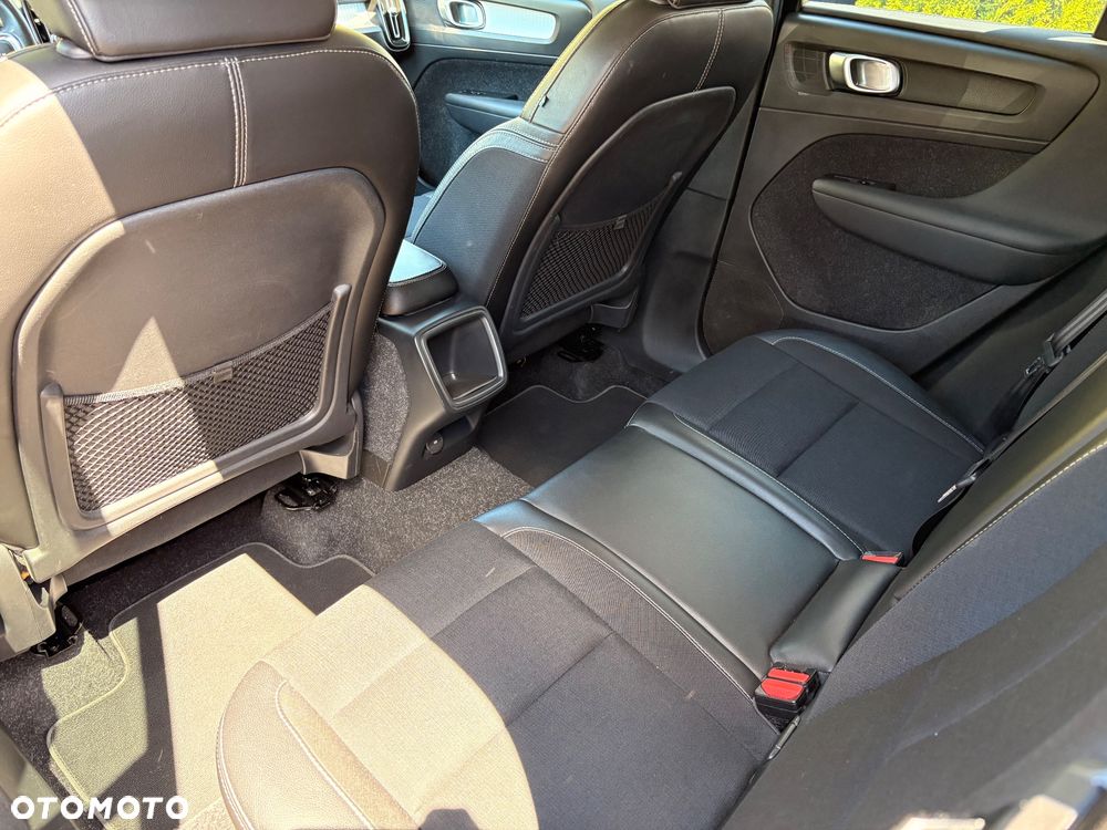 Volvo XC 40 D3 Momentum - 19