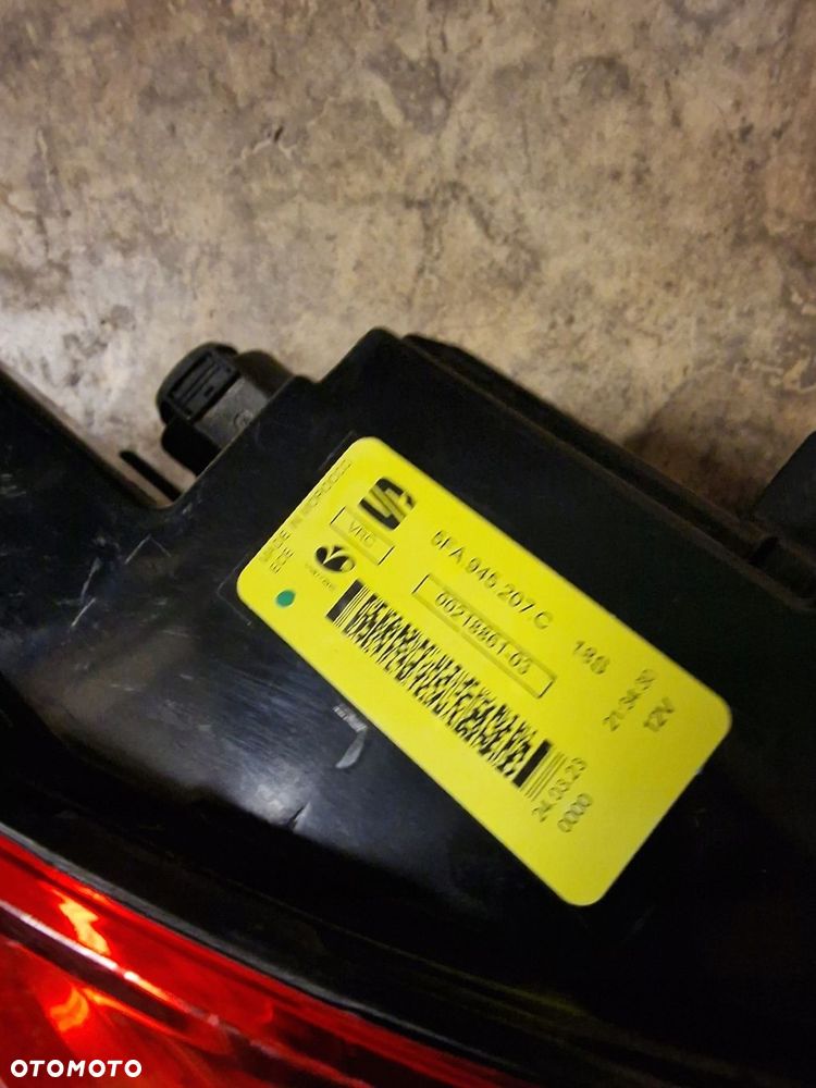 lampa led tylna lewa seat leon iv 5fa945207c - 4