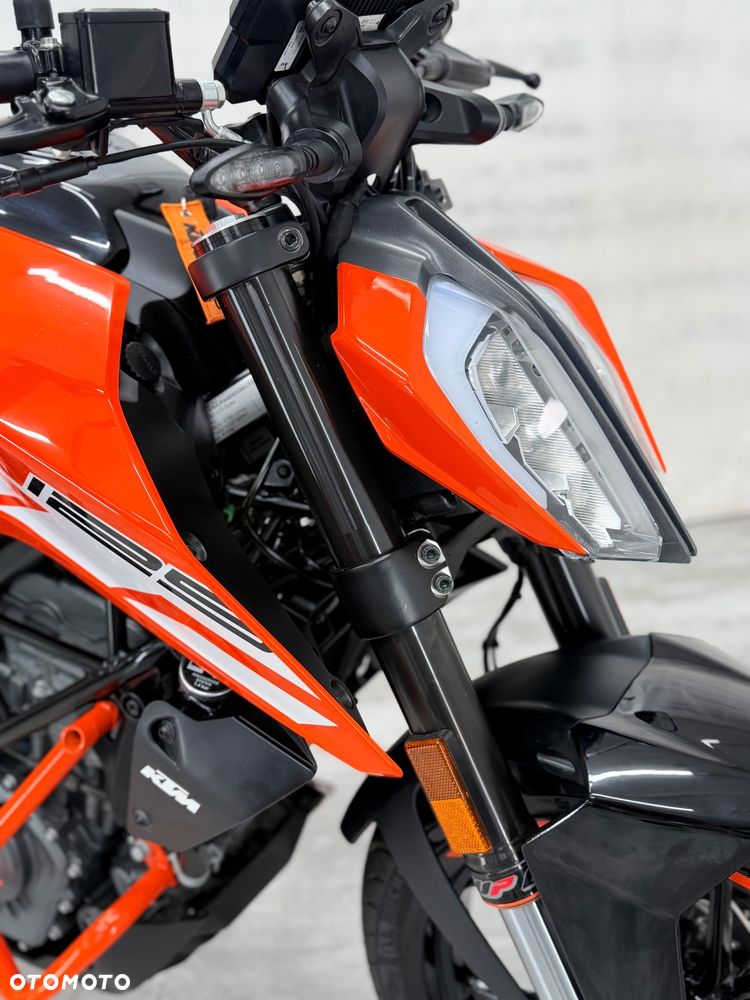 KTM Duke 125 - 18