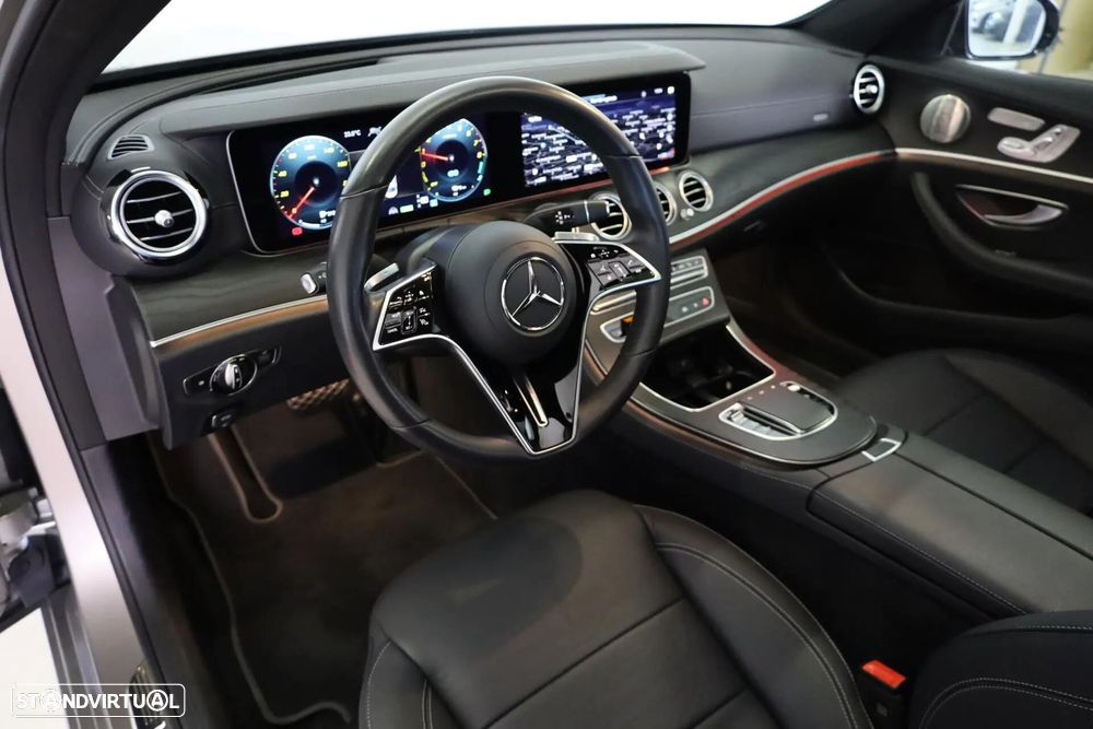 Mercedes-Benz E 300 e AMG Line - 31