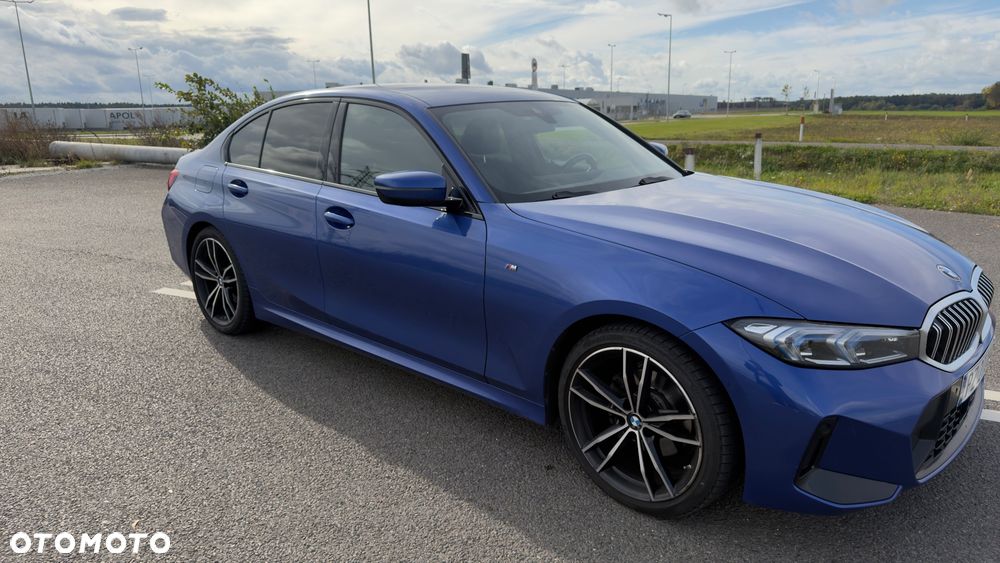 BMW Seria 3 2022 photo 4