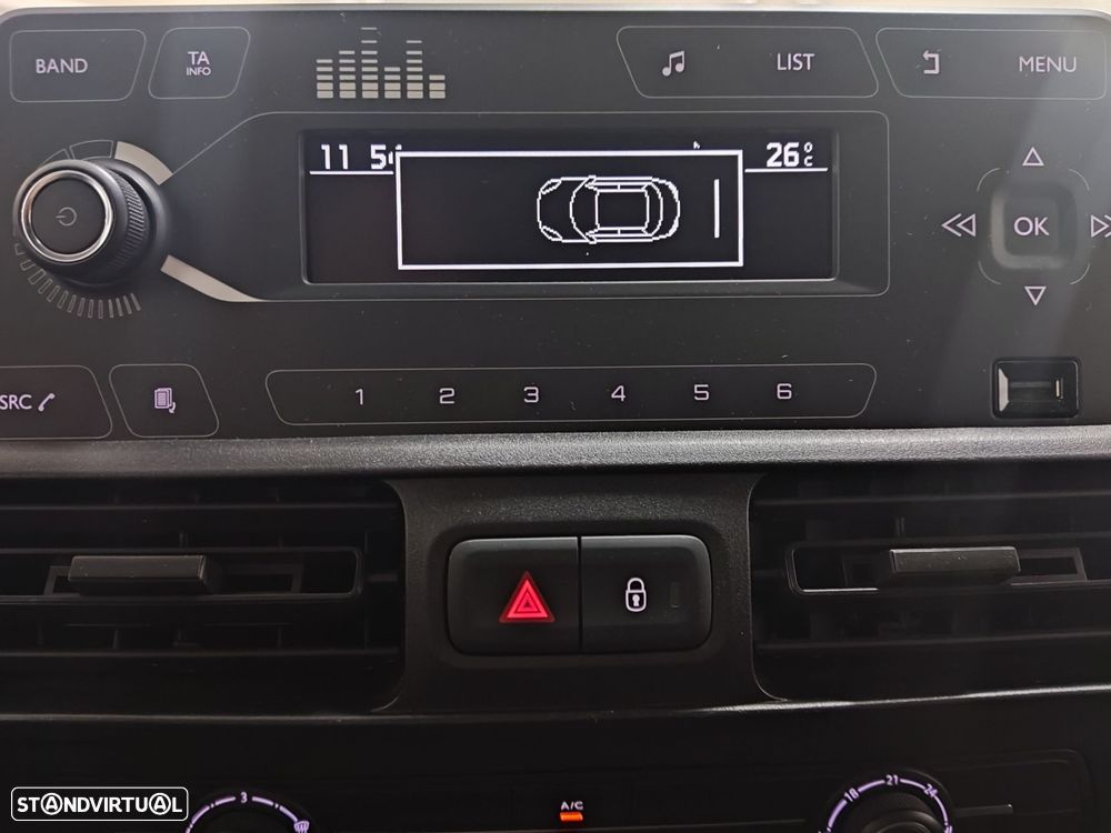 Citroën Berlingo Outro - 18