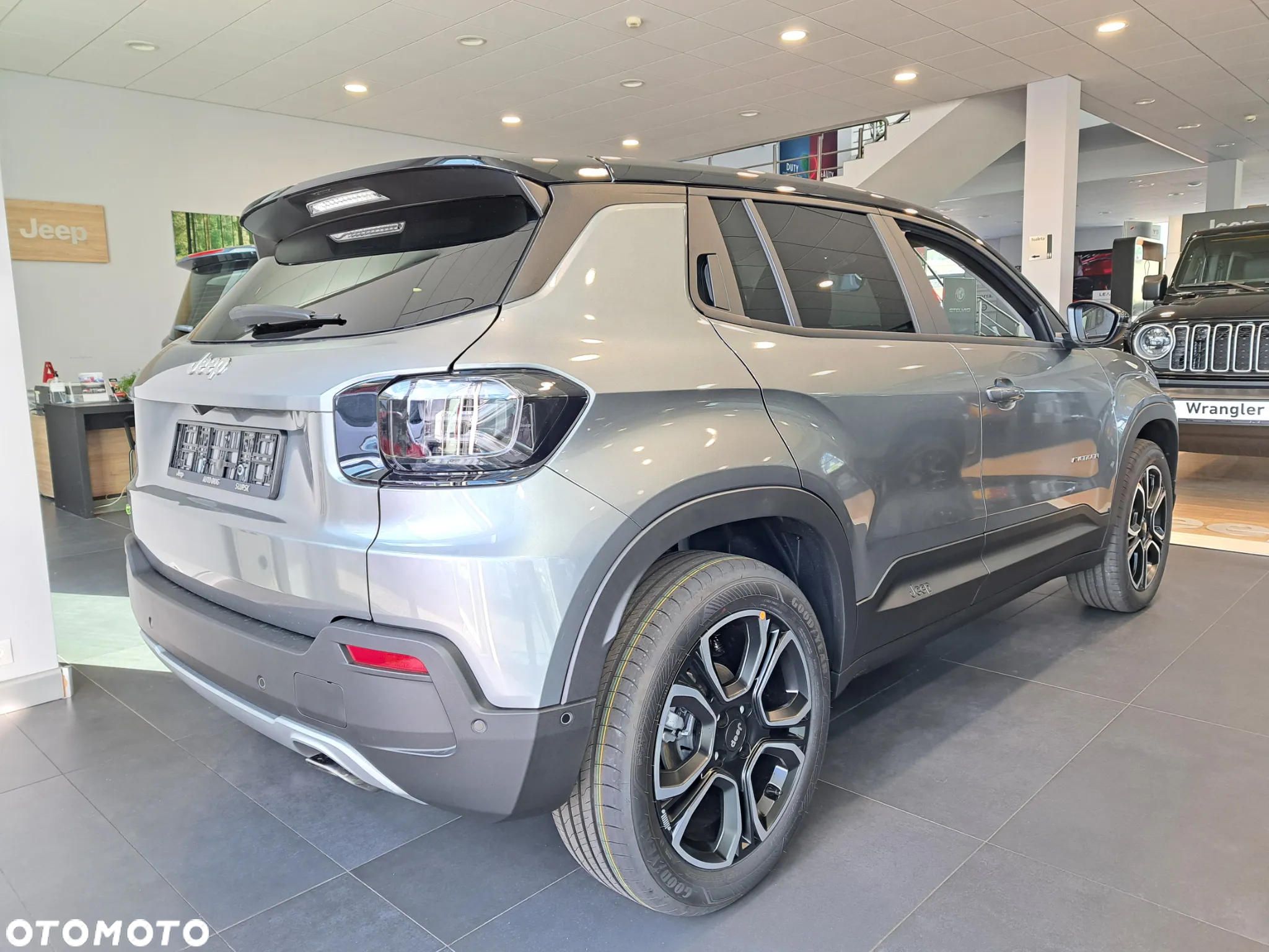 Jeep Avenger 1.2 GSE T3 Altitude FWD - 3