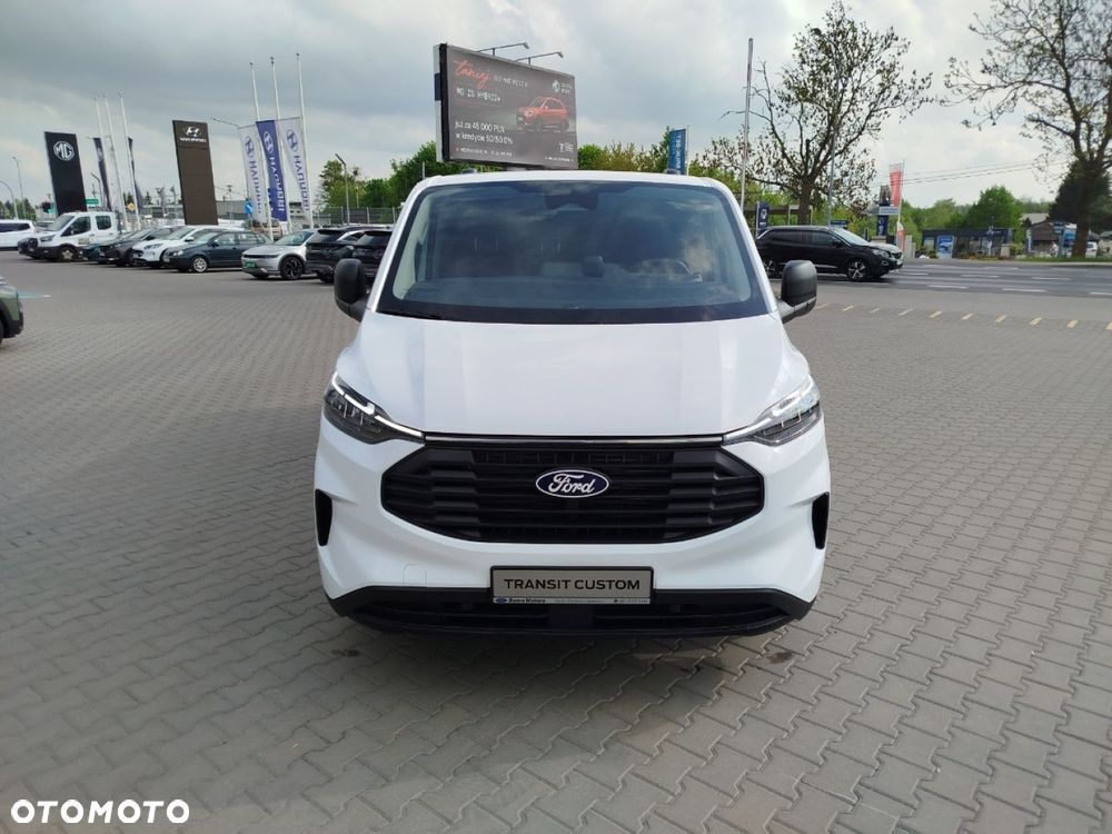 Ford Transit Custom - 10
