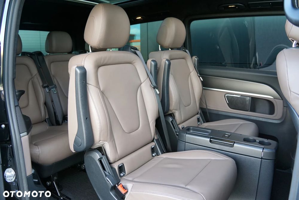 Mercedes-Benz Klasa V 300 d 4-Matic 9G-Tronic (d³ugi) - 26