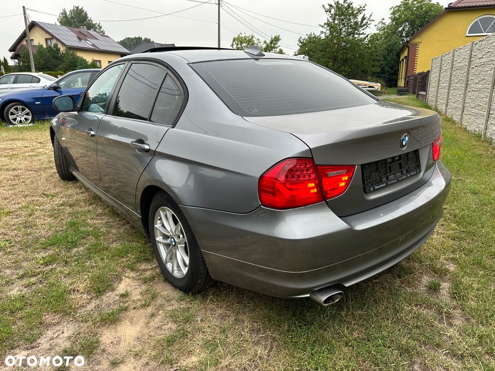 BMW Seria 3 320d DPF - 10