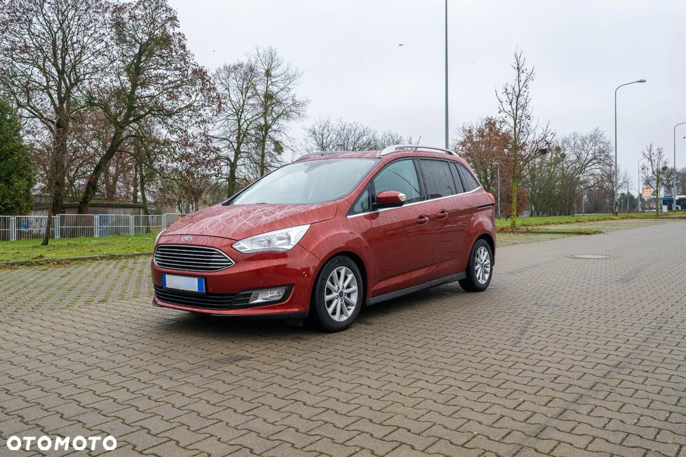 Ford Grand C-MAX - 3