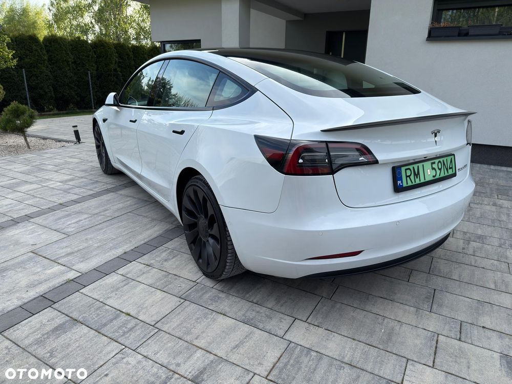 Tesla Model 3 - 23