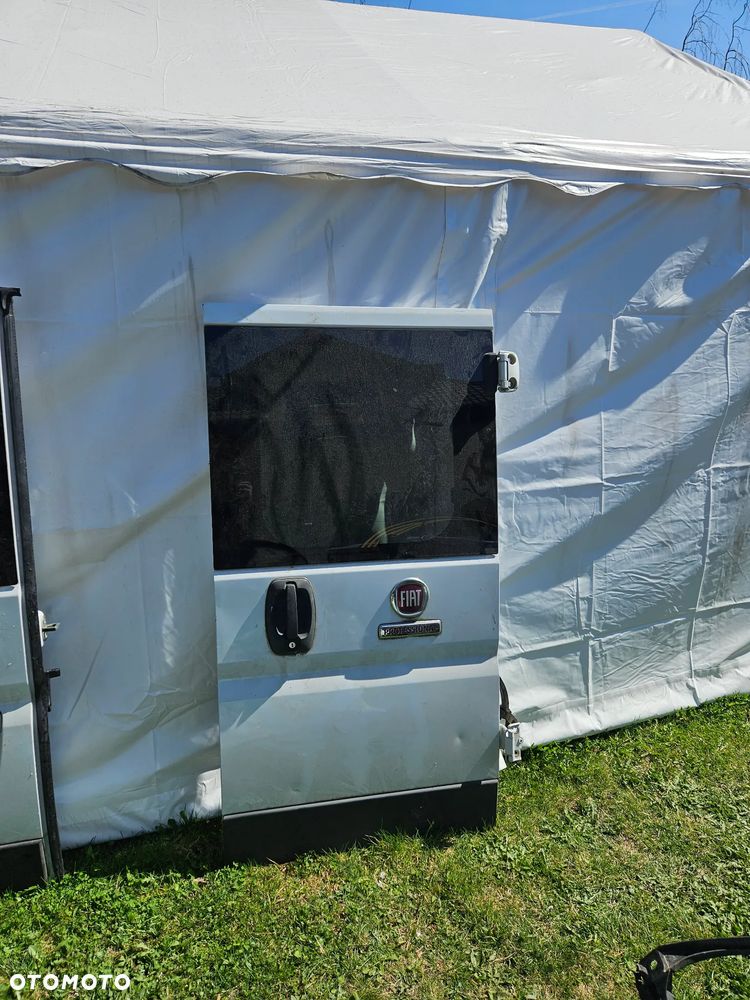Ducato  boxer jumper Drzwi  tylne kompletne - 3