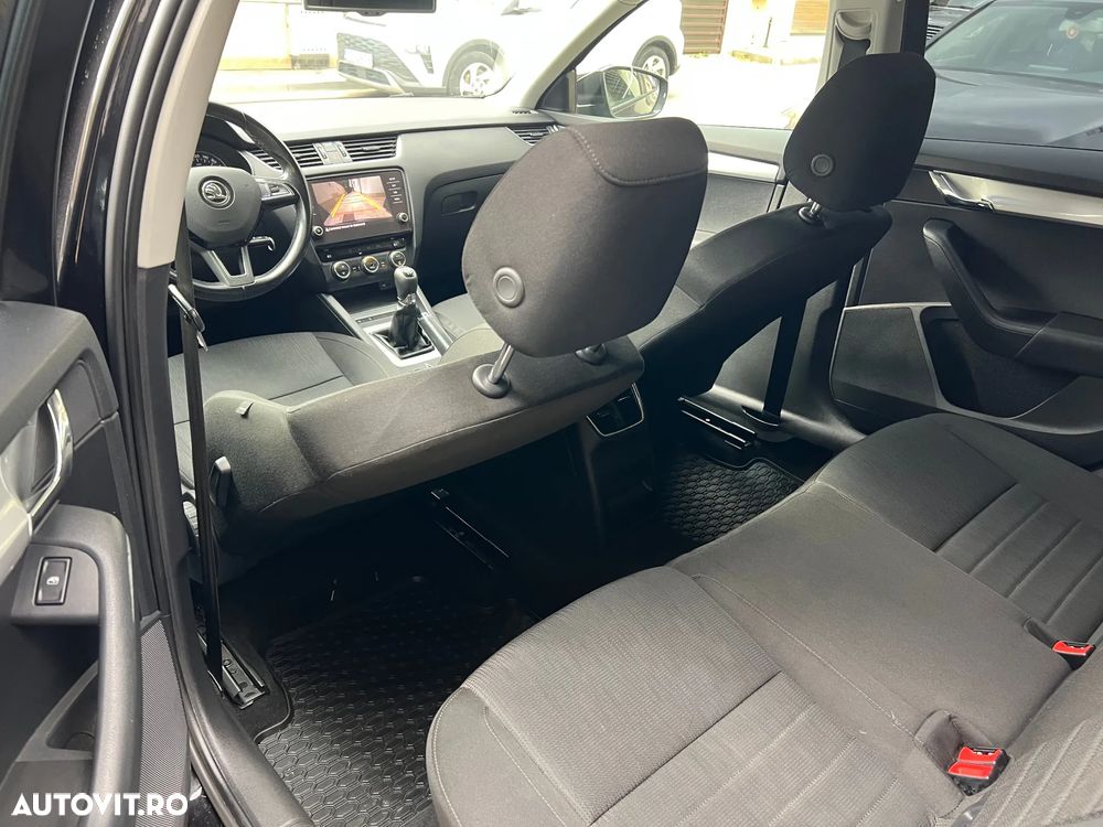 Skoda Octavia 1.6 TDI Ambition - 11