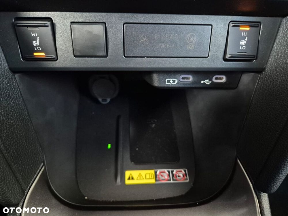 Toyota Yaris Cross Hybrid 1.5 GR Sport - 22