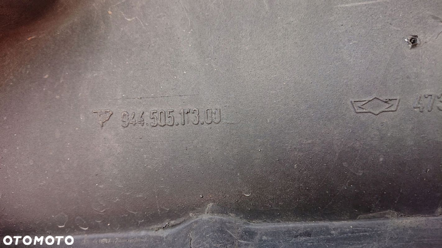 Porsche 968 944 zderzak przedni przód - 9