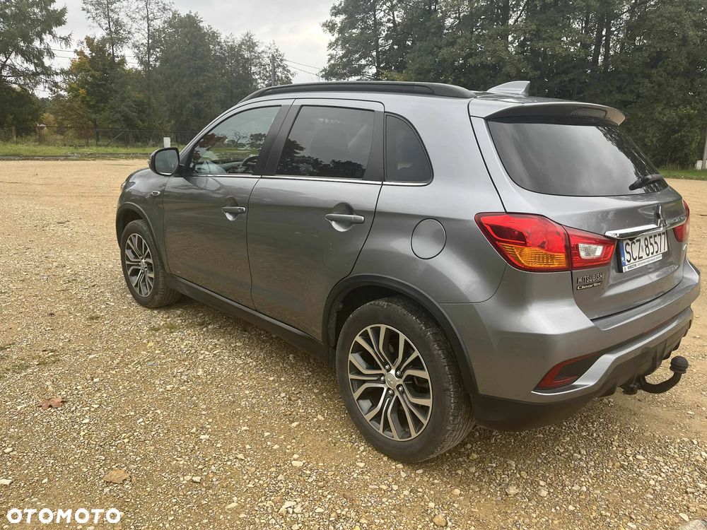 Mitsubishi ASX - 4