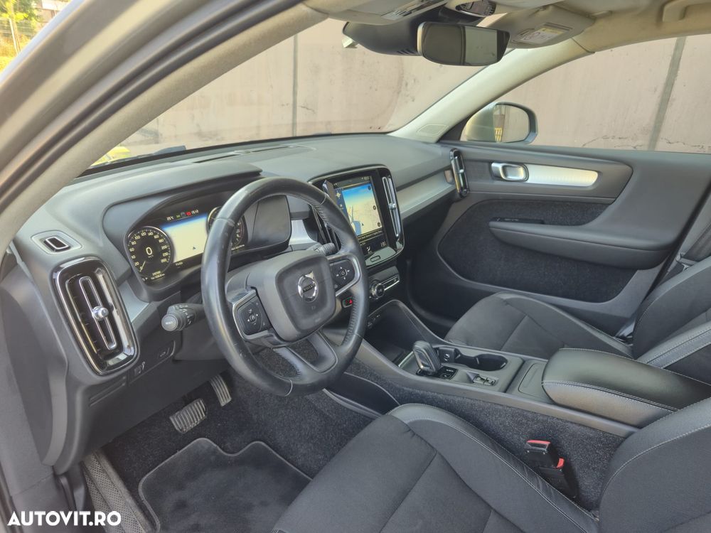 Volvo XC 40 D3 AWD Momentum - 22
