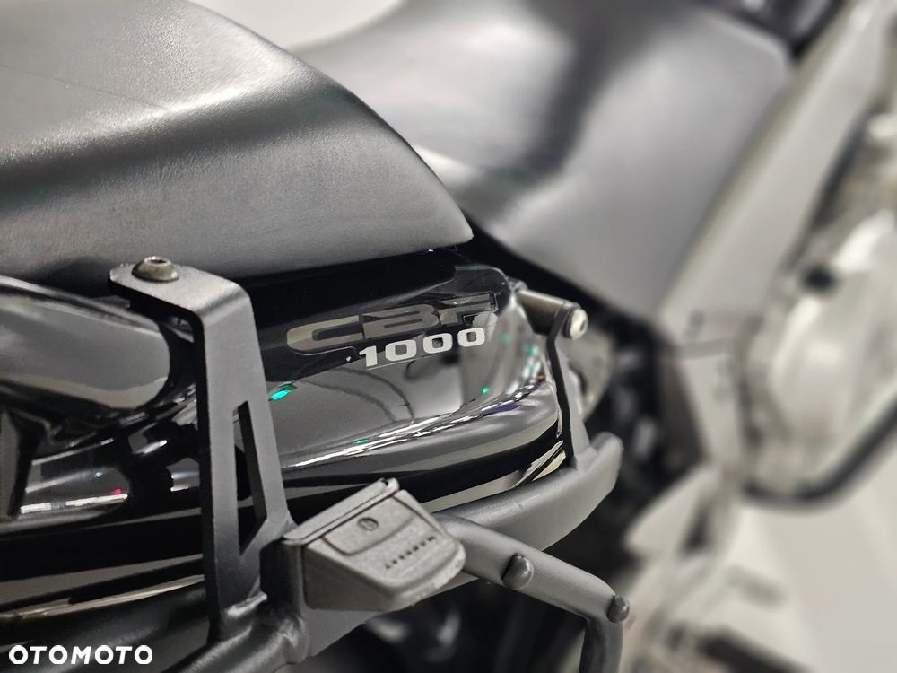 Honda CBF - 9