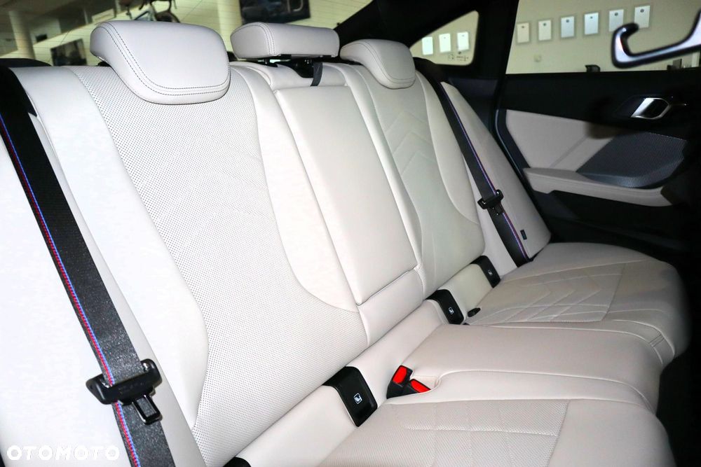 BMW Seria 2 - 9