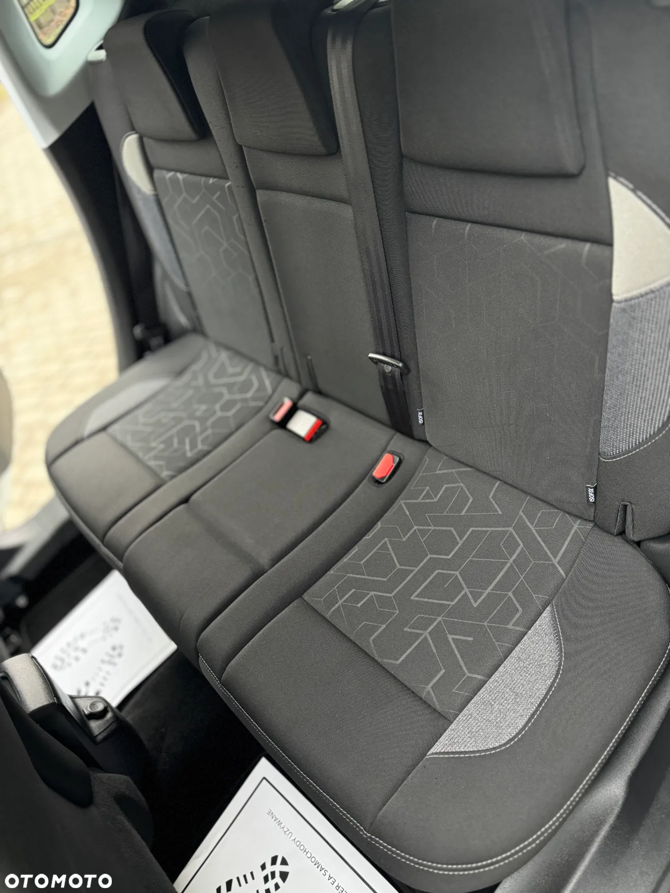 Peugeot 2008 1.6 BlueHDi Style - 33