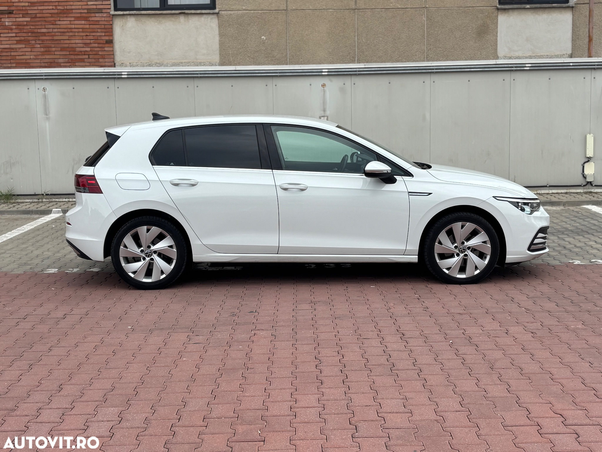 Volkswagen Golf 2.0 TDI DSG Style - 20