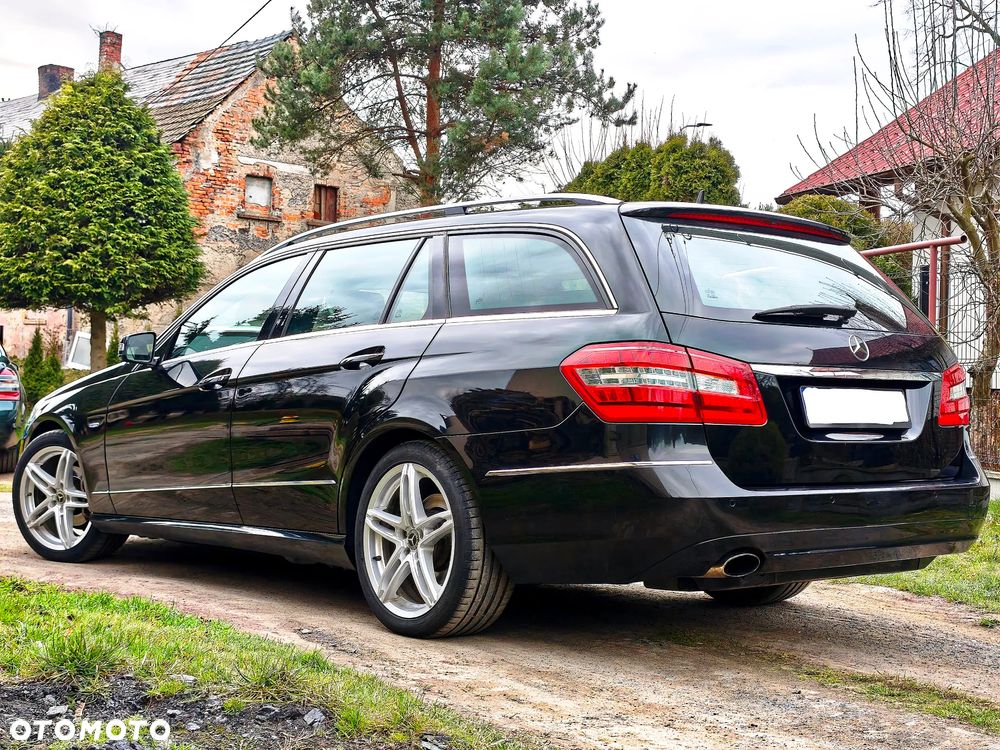 Mercedes-Benz Klasa E - 19