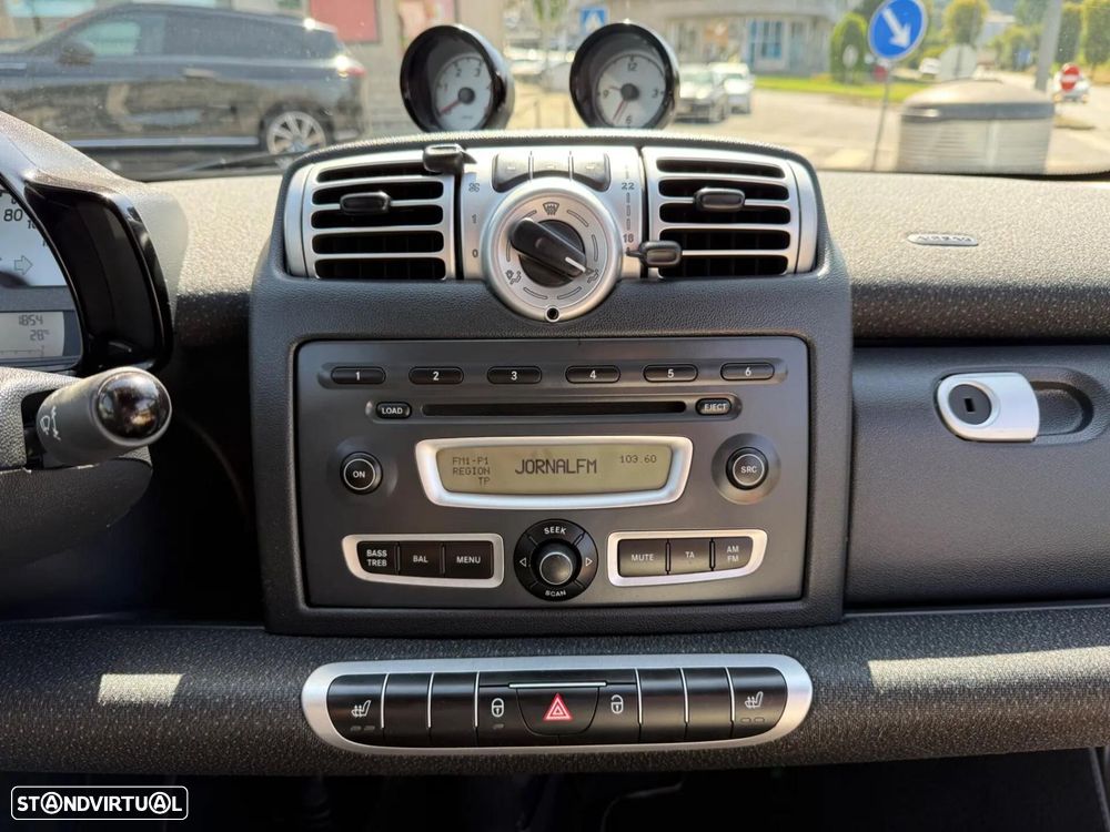 Smart ForTwo Coupé 0.8 cdi Passion 54 - 17