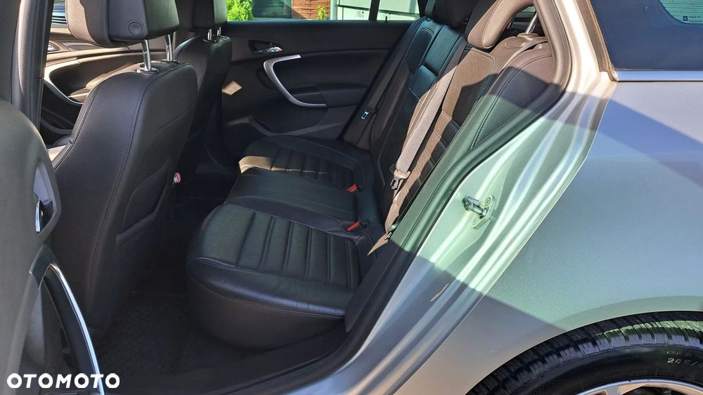 Opel Insignia - 22