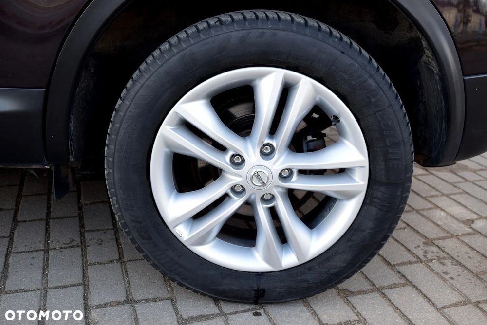 Nissan Qashqai 2.0 Acenta - 23