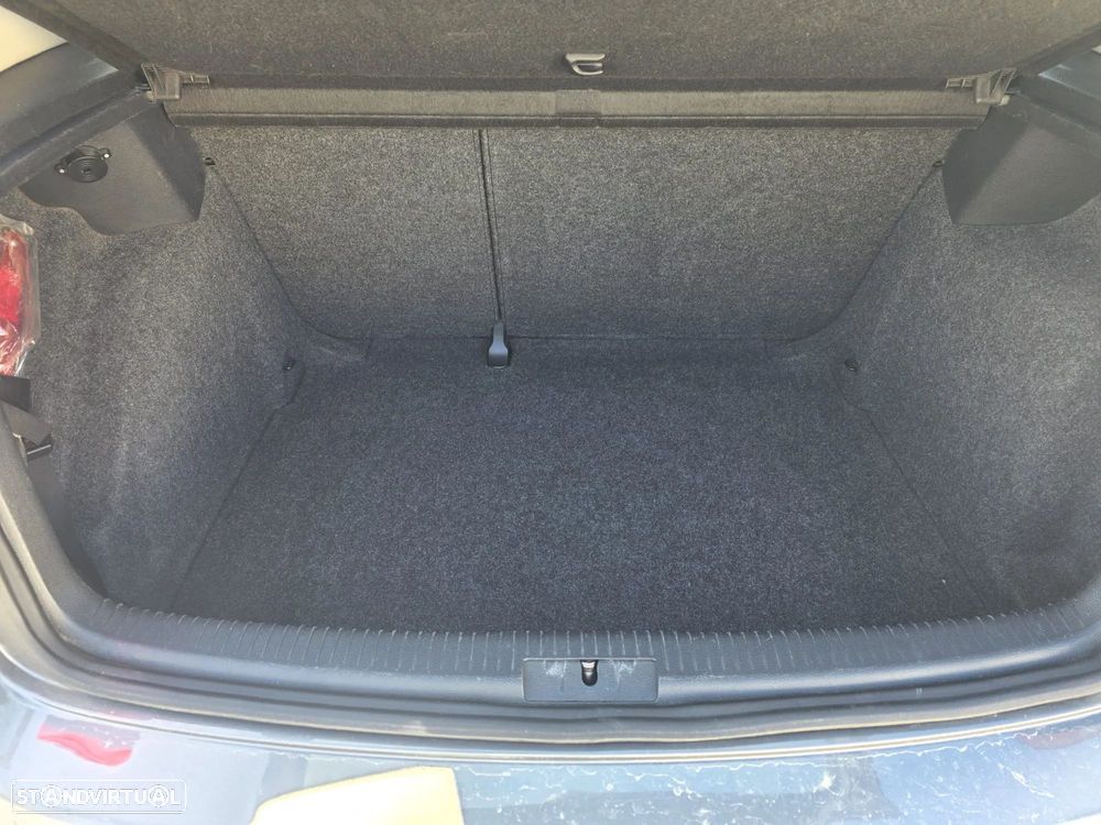 VW Golf 1.6 TDi Trendline - 8